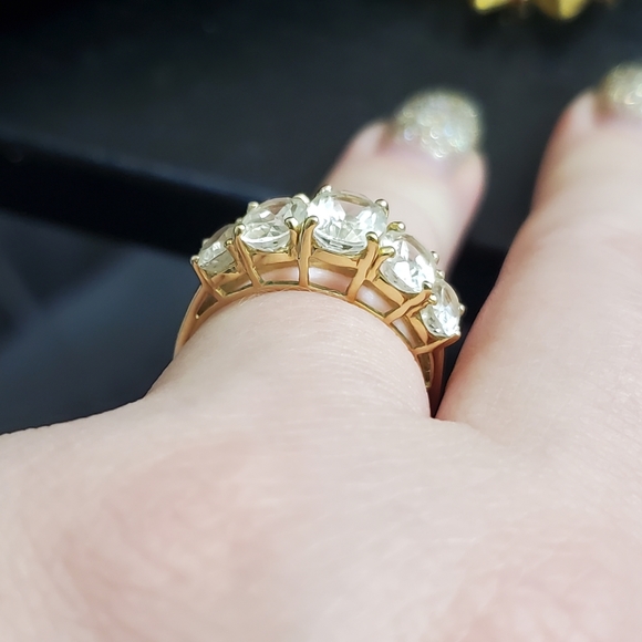 10k white topaz ring size 8. Resizeable by a jeweler. Stamped 10k. Great stones - Picture 6 of 8